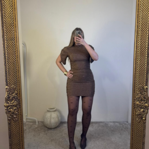 Vestido ajustado glitter con frunces